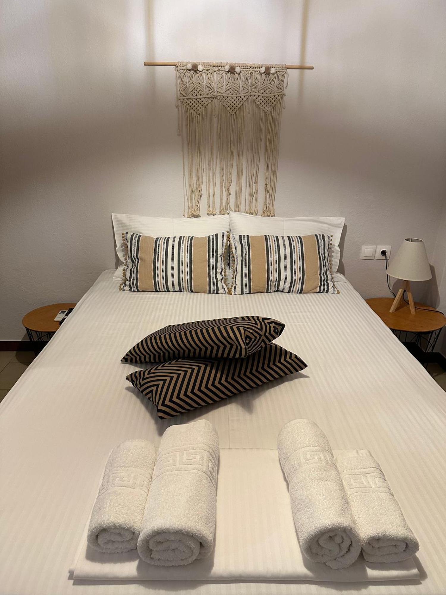 Amelia Beach Apartments Agios Ioannis  ภายนอก รูปภาพ