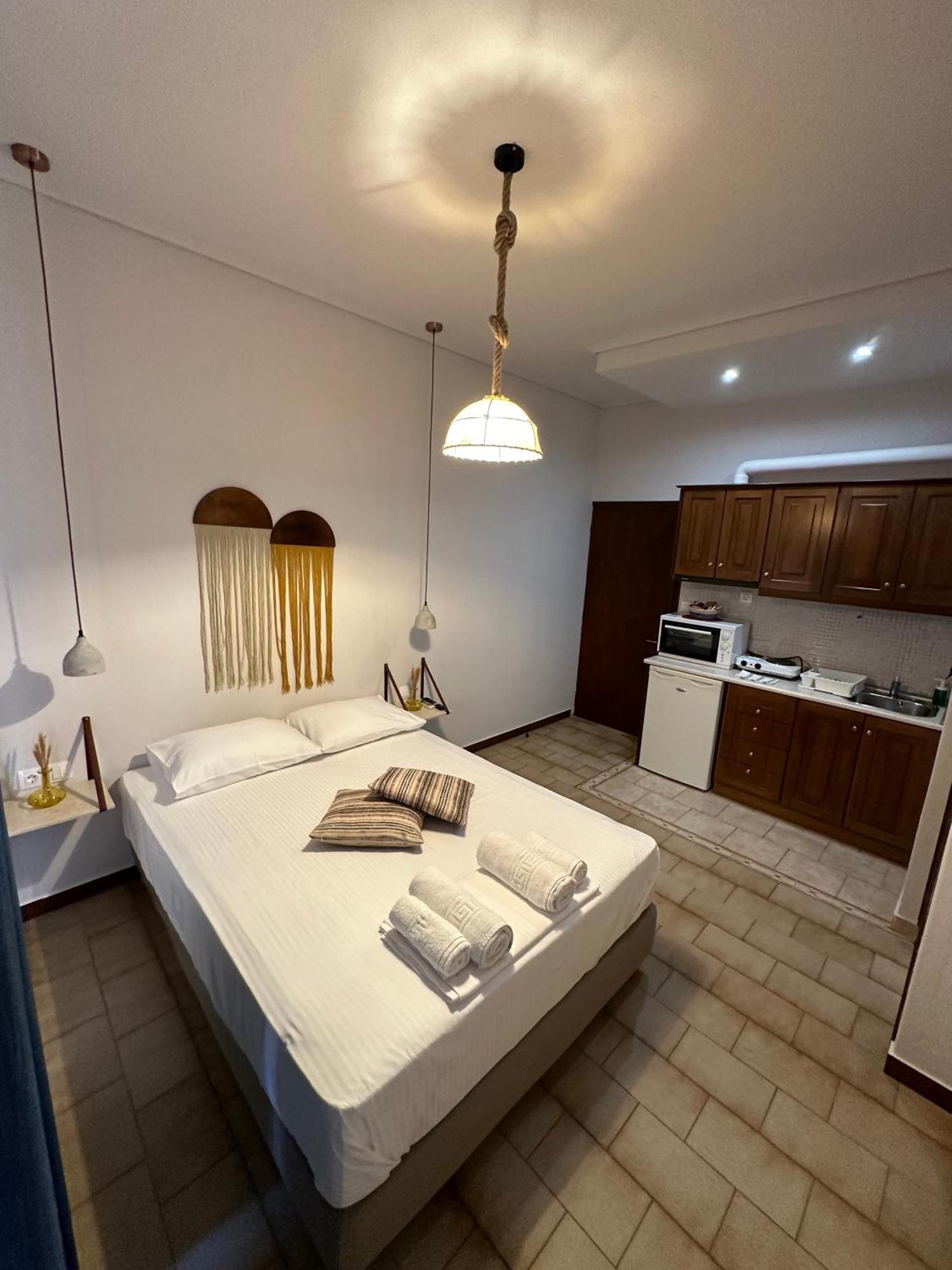Amelia Beach Apartments Agios Ioannis  ภายนอก รูปภาพ